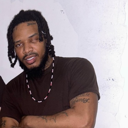 The American rapper Fetty Wap only has sight of the right eye.